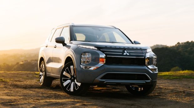 شاسی‌بلند سه ردیفه