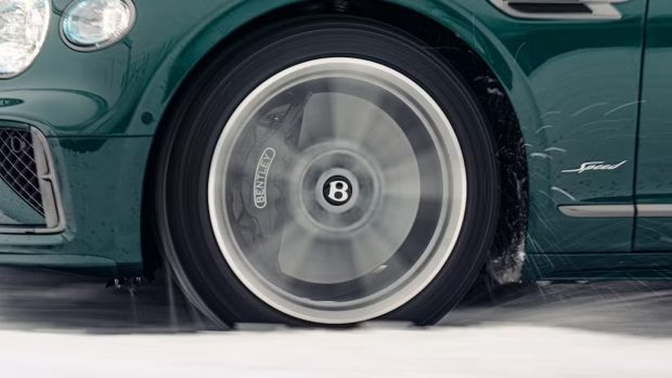 رکورد پیست یخی