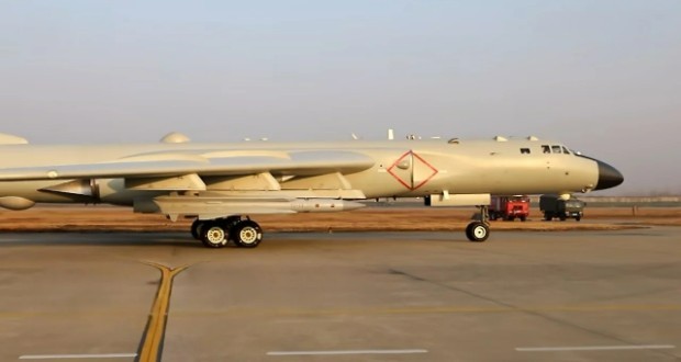 چین در رزمایش تایوان، بمب‌افکن‌های حامل موشک‌های YJ-12 را به نمایش گذاشت