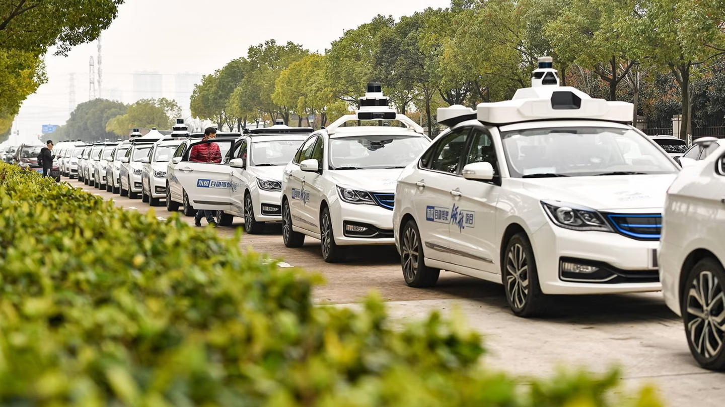 تولید انبوه خودروهای خودران