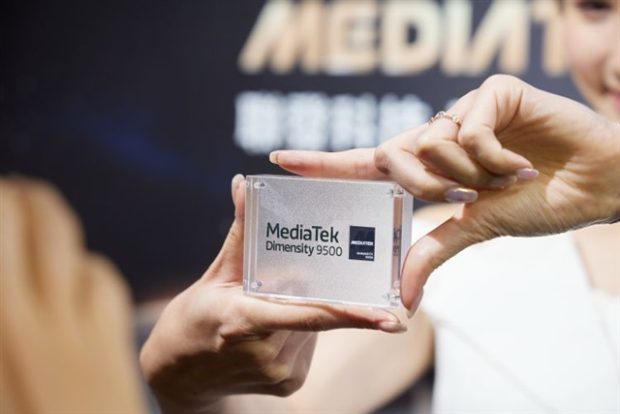 اسنپدراگون در برابر دایمنسیتی