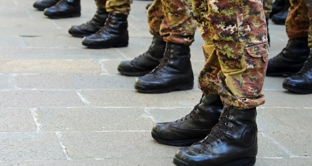 خدمت سربازی اجباری