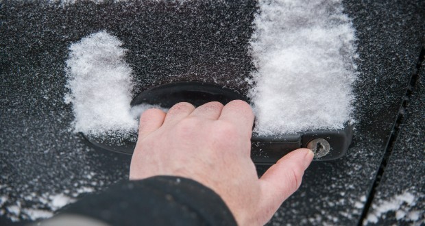 قفل یخ زده خودرو