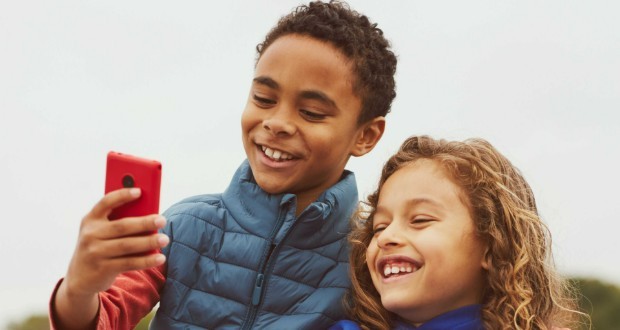 گوشی HMD XploraOne