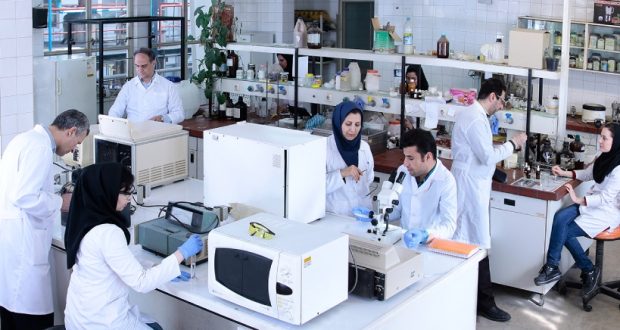 سقوط رتبه فناوری ایران و مهاجرت نخبگان