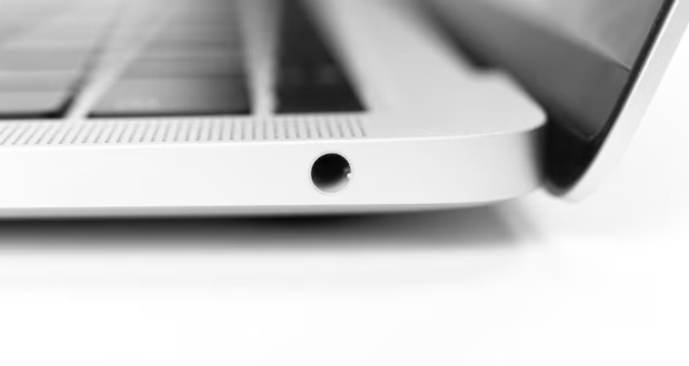 حذف جک ۳.۵ میلیمتری از لپ تاپها