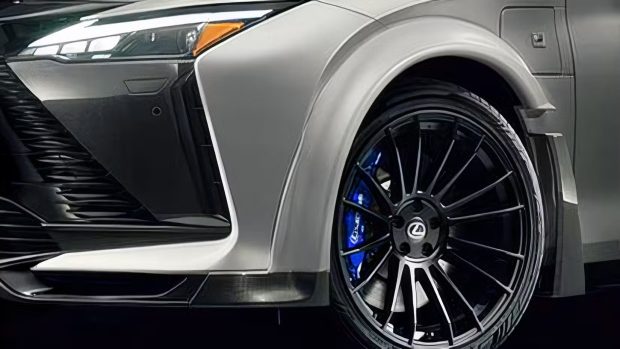 لکسوس RZ 600e F SPORT