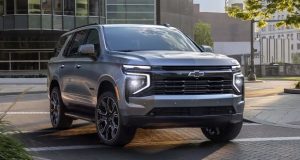 مقرون‌به‌صرفه‌ترین خودروهای V8 سال 2025