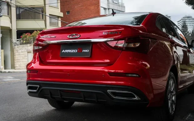 قیمت ام وی ام M5 پرو در بازار آزاد