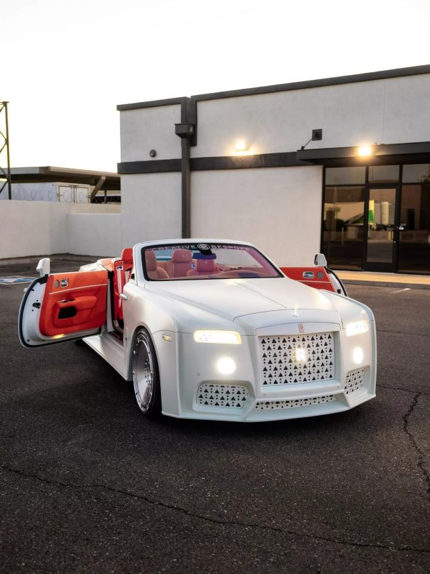 رولزرویس داون Venuum