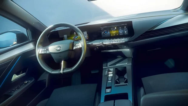 اوپل آسترا ۲۰۲۶