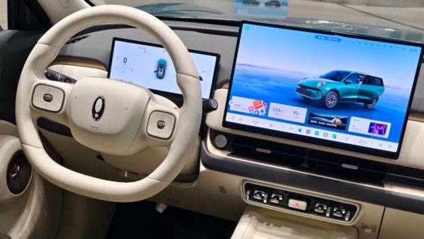 کراس اور برقی ORA 5 گریت وال