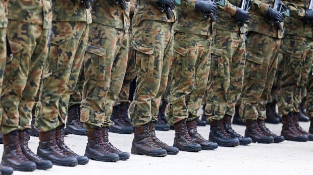 خدمت سربازی اجباری