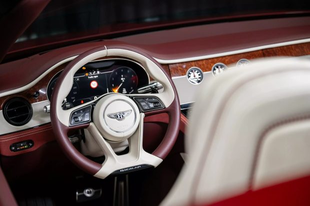 افت قیمت بنتلی