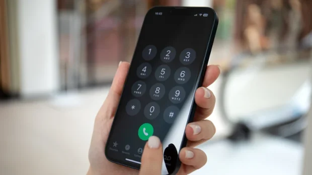 دستیار صوتی اپل