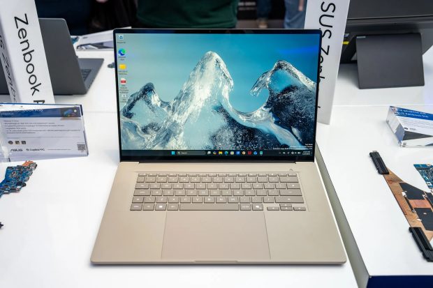 ایسوس Zenbook A16