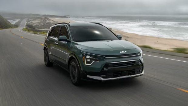 فیس لیفت کیا نیرو