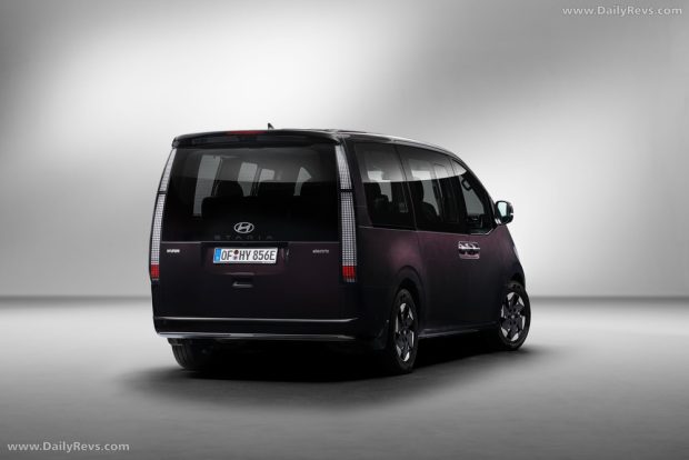 هیوندای استاریا الکتریک