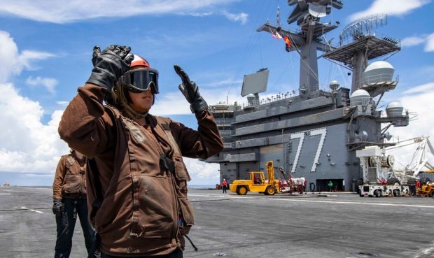 ناو هواپیمابر جورج اچ دبلیو بوش