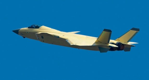 جنگنده J-20 چین
