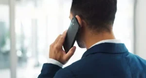 تماس بین‌المللی