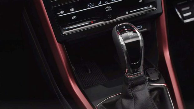 نمای کابین اشکودا کوشاک 2026