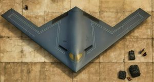 بمب افکن B-21 Raider