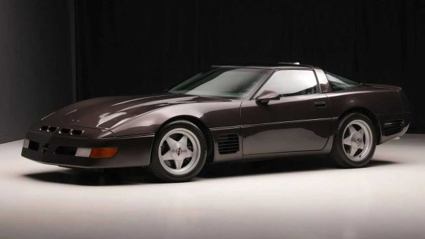 شورولت کوروت کالاوی اسلج‌همر