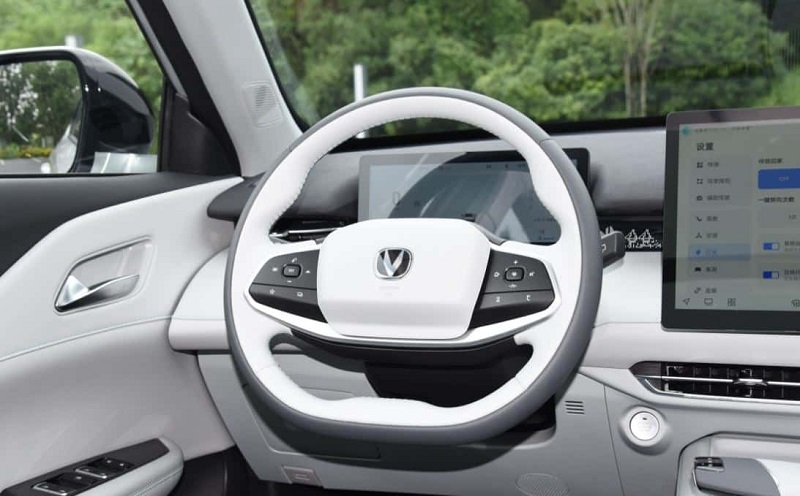 اوشان UNI-Z - فرمان برقی