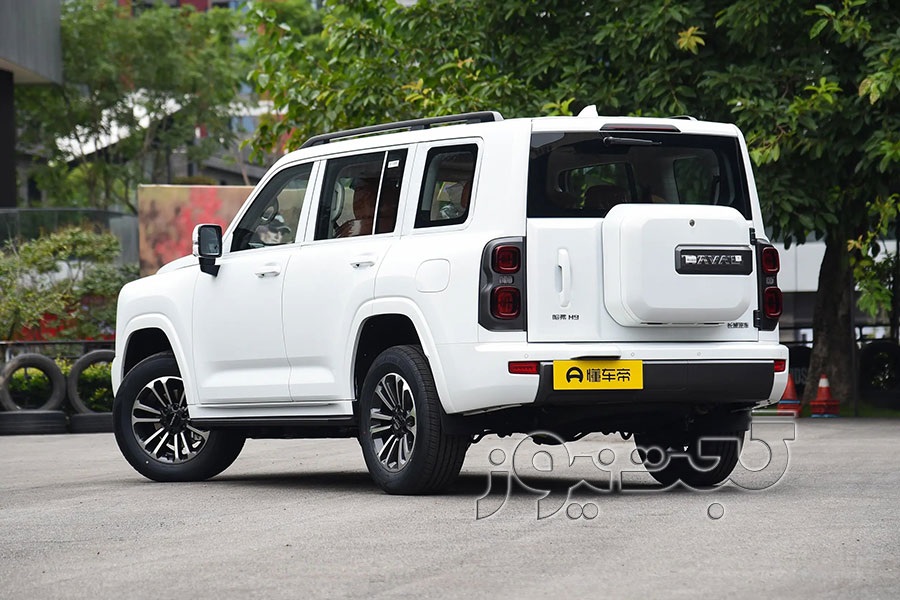 هاوال H9 بهمن موتور - نمای عقب