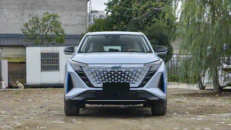 قیمت قطعی کراس اوور پلاگین هایبرید اوشان یونی Z