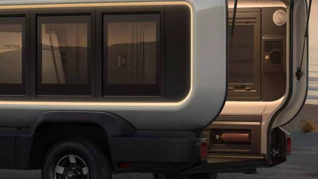 هوندا بیس استیشن