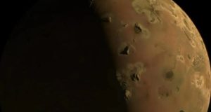 قمر آتشفشانی مشتری آیو