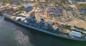 ناوهای هواپیمابر کلاس آیووا