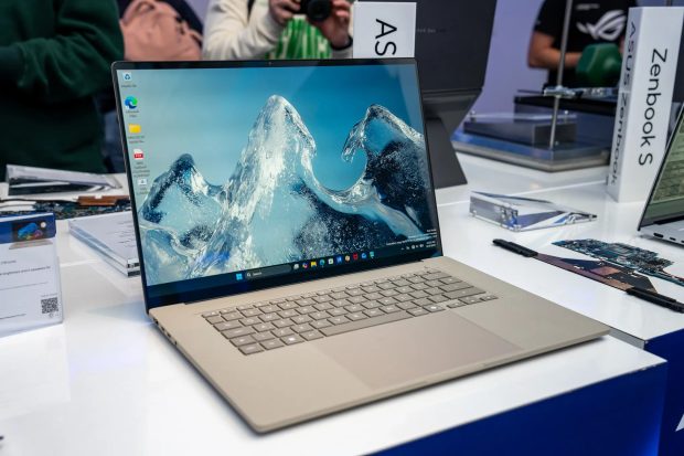 ایسوس Zenbook A16