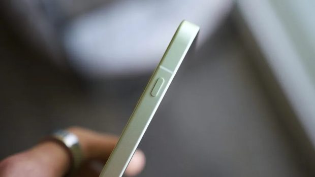 نقد و بررسی طراحی وان پلاس 15R