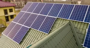 وام ۳۰۰ میلیون تومانی دولت برای تمام متقاضیان نیروگاه بامی خورشیدی