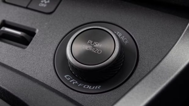 تویوتا یاریس GR موریزو RR