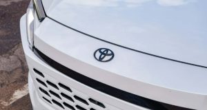 تویوتا پرفروش‌ترین خودروساز جهان