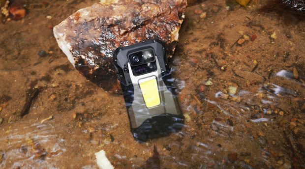 گوشی 8849 Tank X