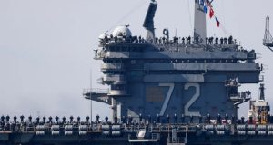 عدد ۷۲ روی ناو آبراهام لینکلن