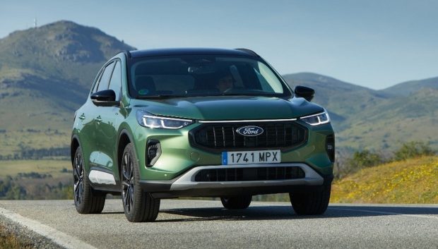 نمای جلو فورد کوگا 2026