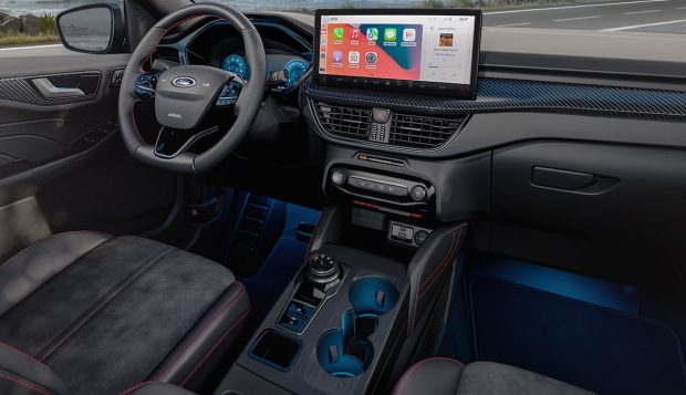 نمای کابین فورد کوگا 2026