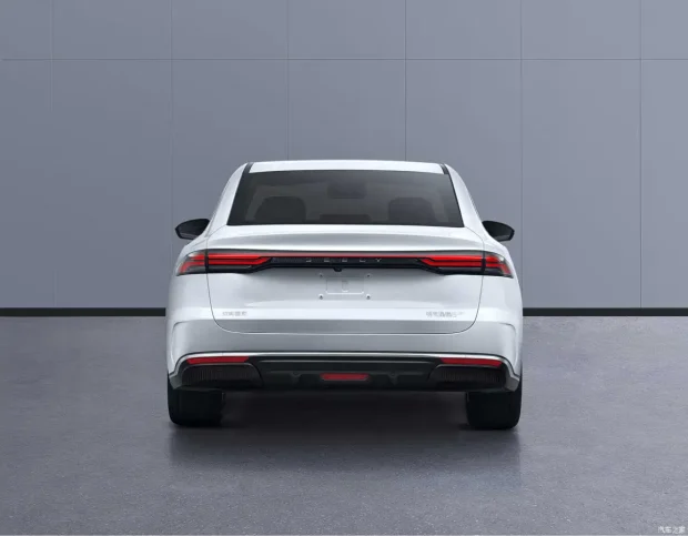 جیلی گلکسی استارشاین ۶ با پیشرانه متانولی