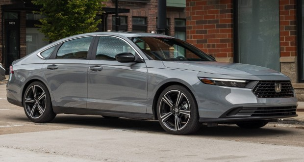 قیمت هوندا آکورد پلاگین هیبریدی