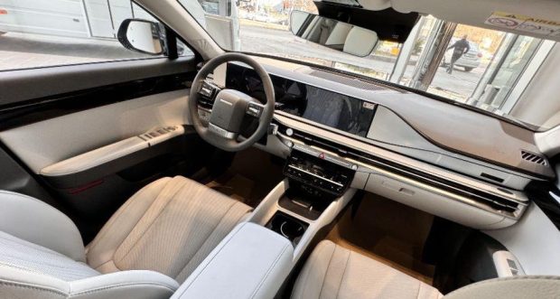 نمای داشبورد هیوندای آزرا 2026