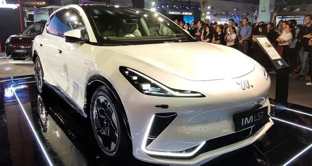 کراس‌ اوور IM LS7