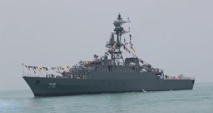 ناوشکن ایرانی دنا