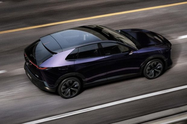 مزدا EZ-60 هیبرید بردافزا