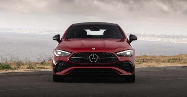 نمای جلو مرسدس بنز CLE راسا موتور